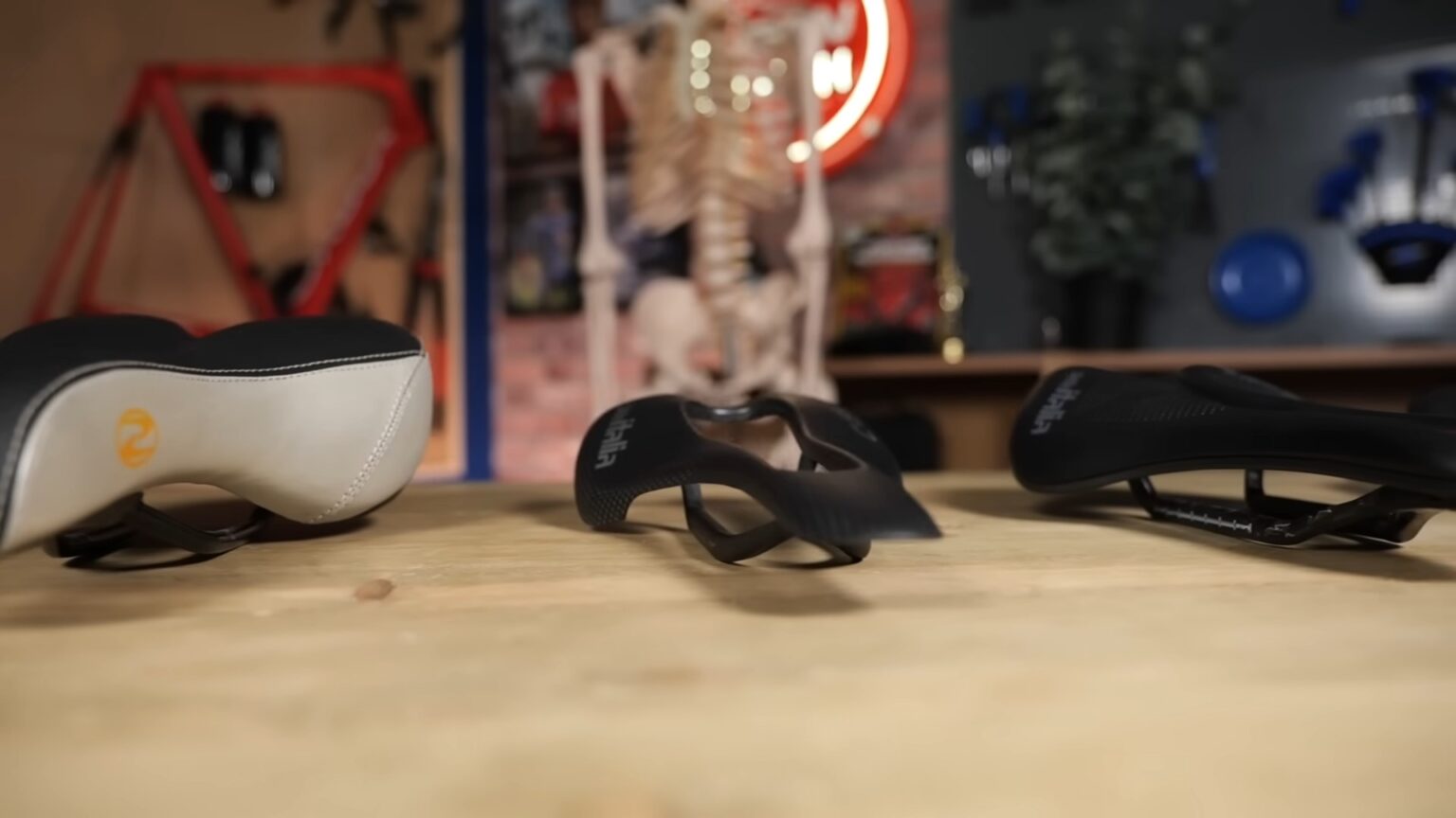 Why are Bike Seats so (Explained!) String Bike