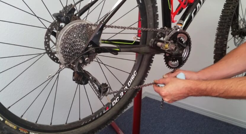 How To Stop Bike Chain Falling Off On The Rear Wheel