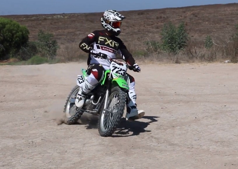 Best Beginner Dirt Bike for Teenagers