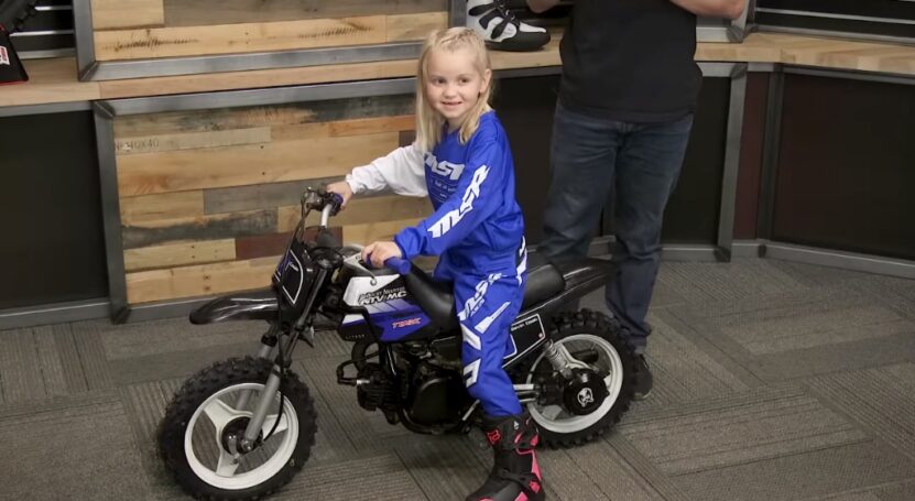 Choosing the Right Ride Best 50cc Dirt Bikes For Kids (5 Top Pick) (1)