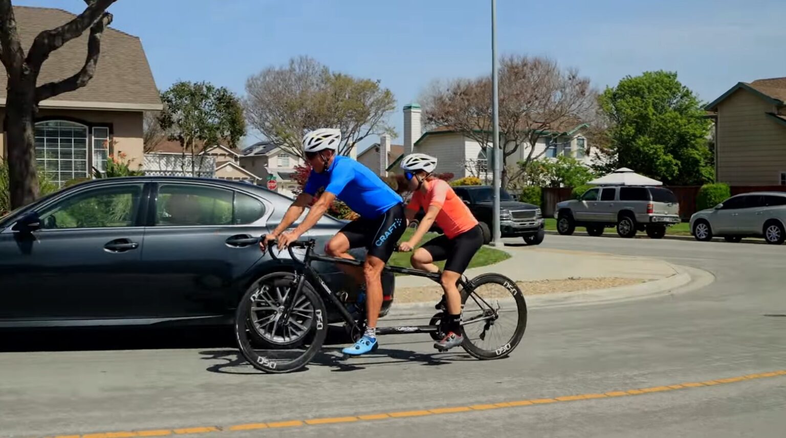 Are Tandem Touring Bikes Good Reliable? (Pros And Cons Explained