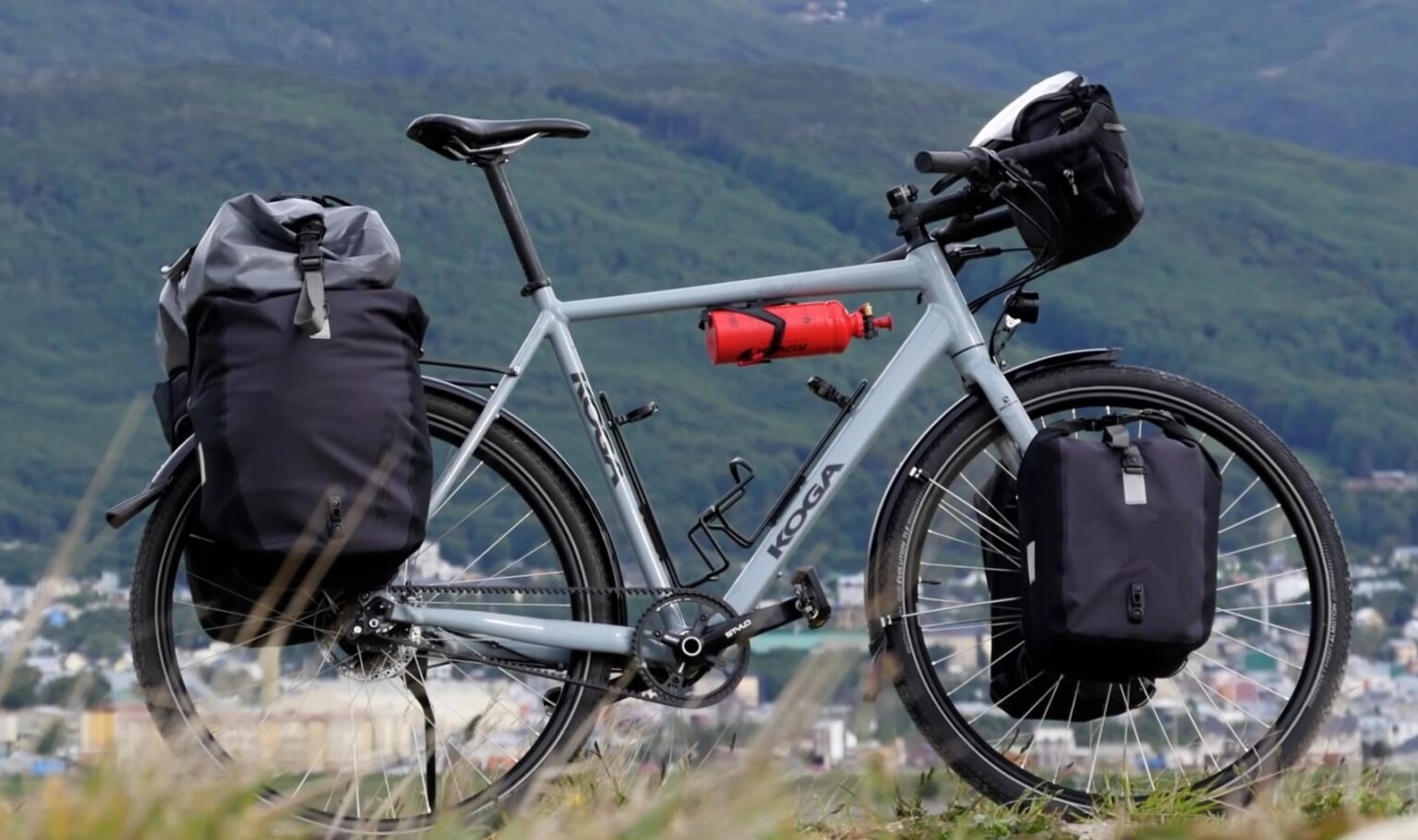 Touring Bike vs Mountain Bike (Which Bike is Better) String Bike