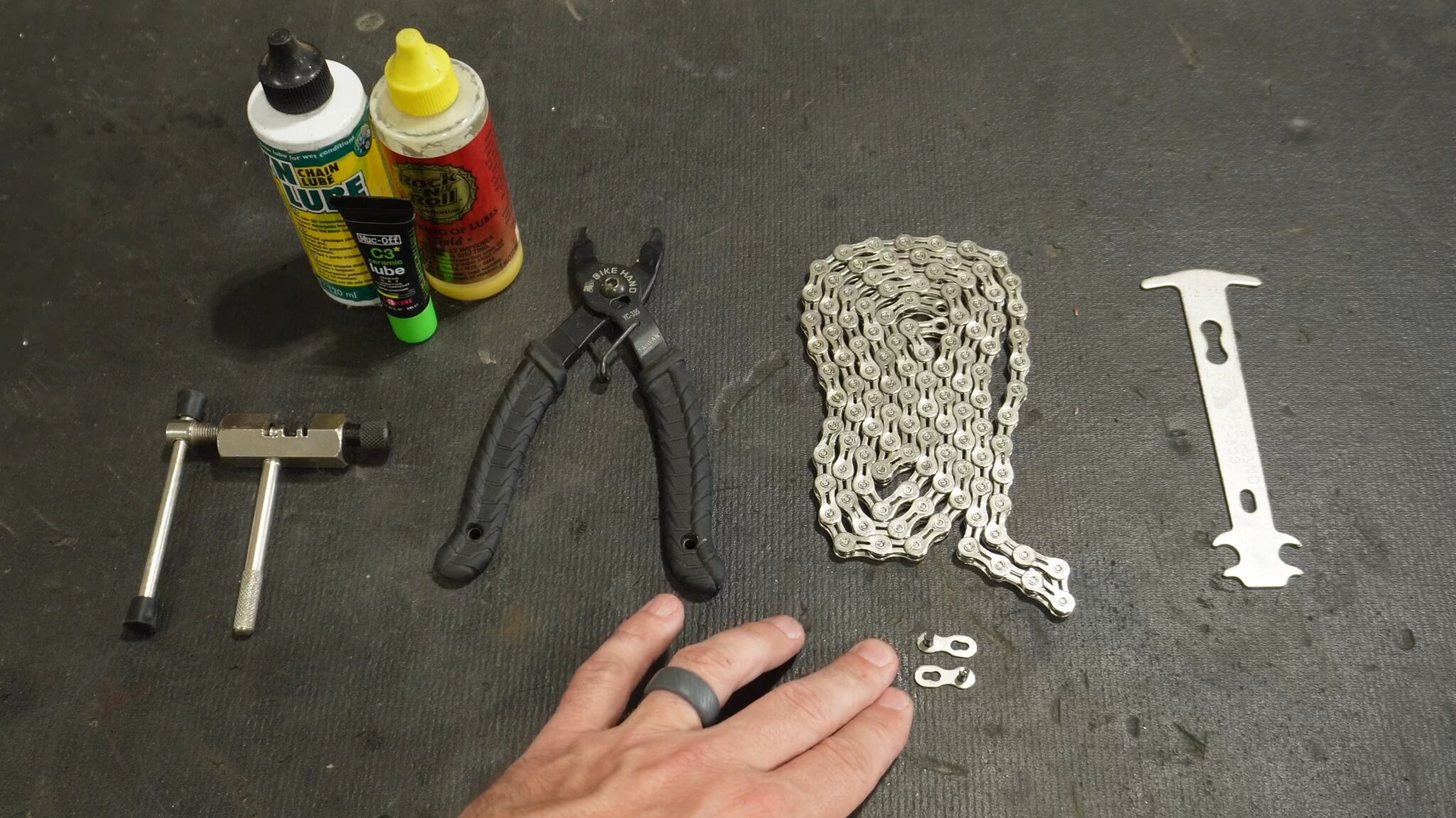 What Bike Chain do I Need (Detailed Answer) String Bike