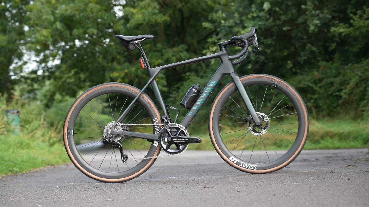 Canyon Ultimate vs Endurace Bike (What