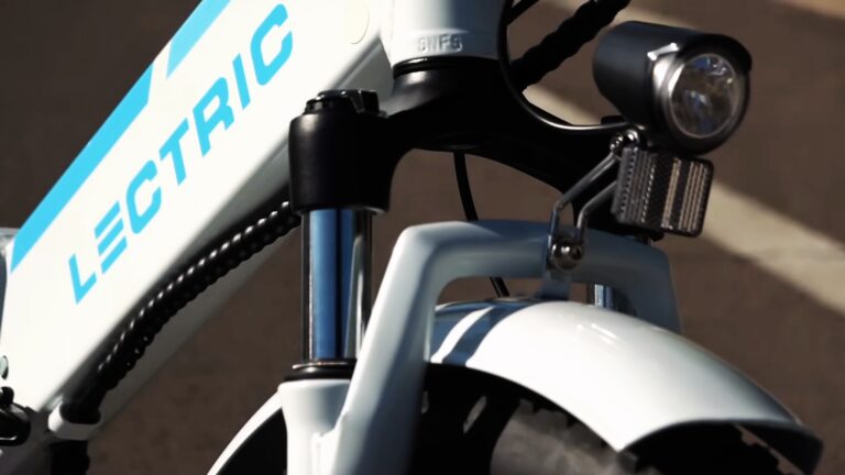 Lectric XP Electric Bicycle. Comparison of Lectric XP and Radrunner E-Bikes