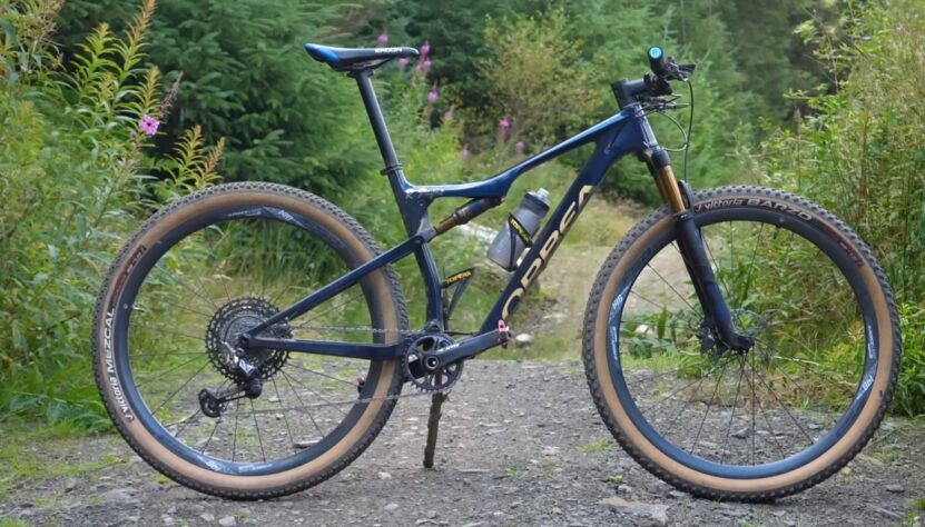 Can You Downhill On A Hardtail?