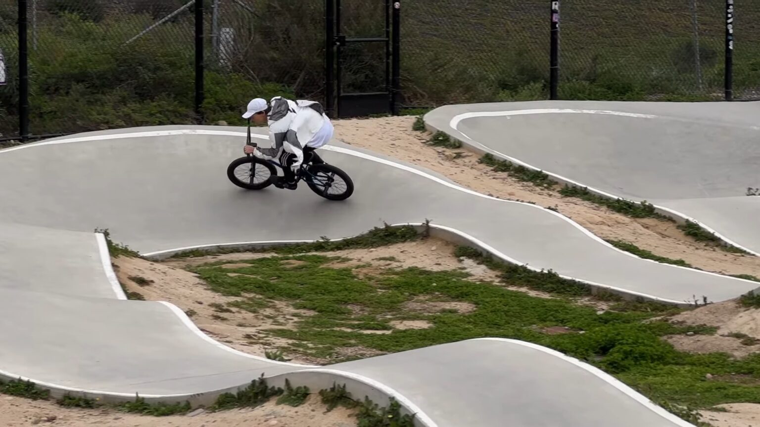 Are BMX Bikes Hard To Ride (Explained) - String Bike