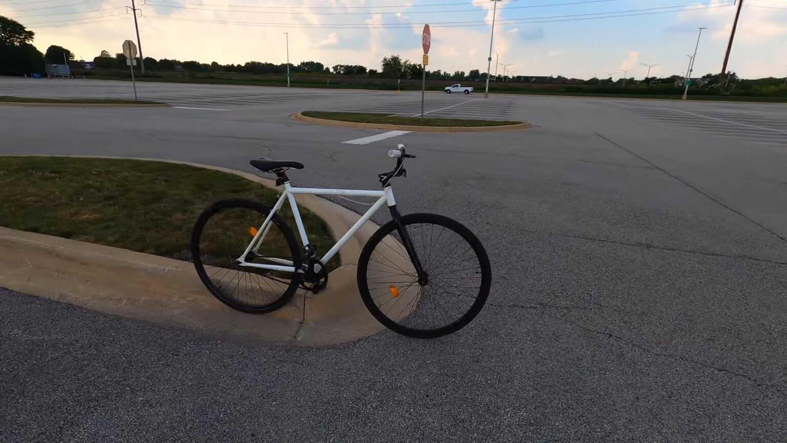 Retrospec Vs Public Bikes (5 Key Differences) String Bike