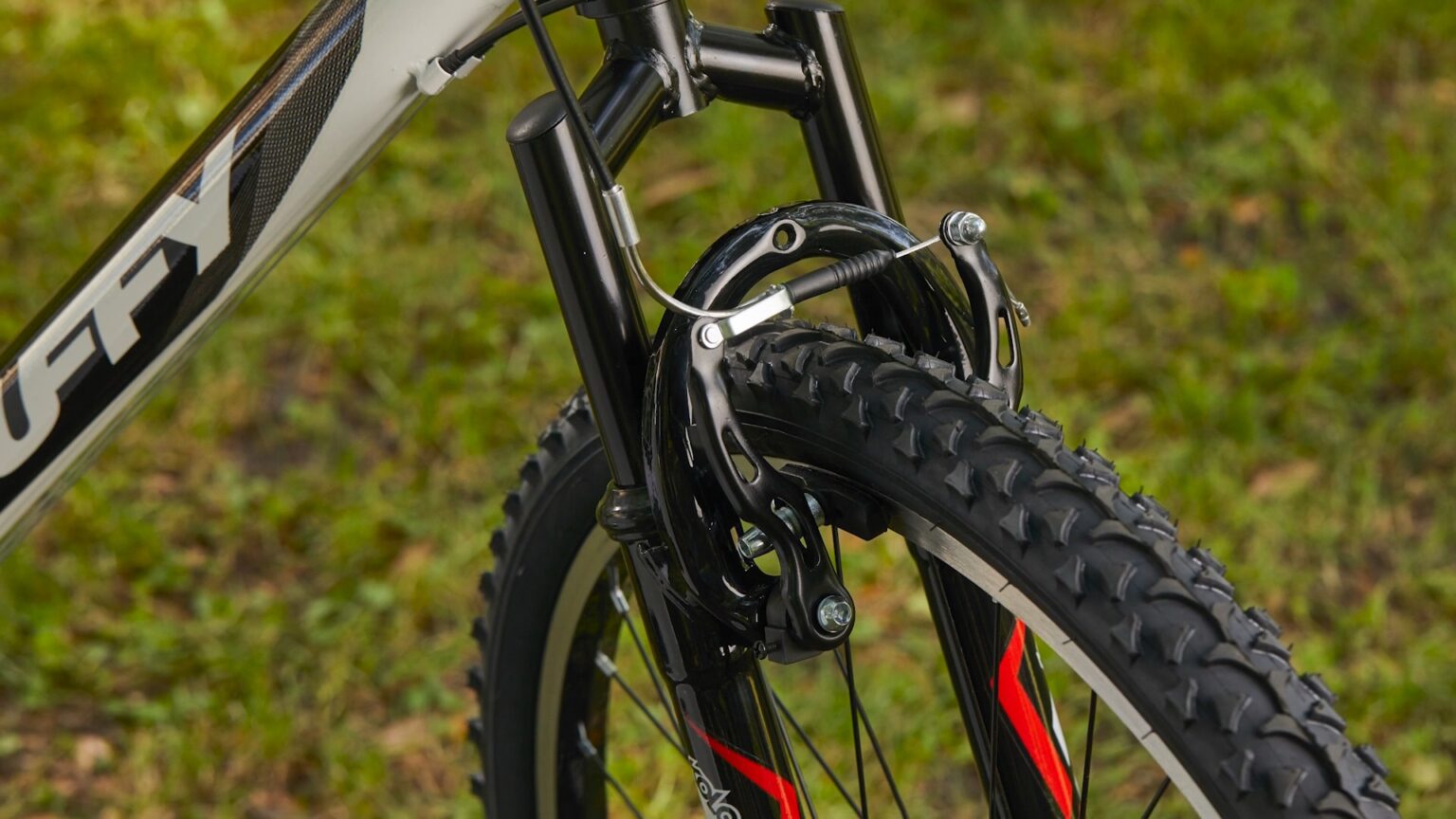 Huffy Vs Kent Bikes (Detailed Comparison) String Bike