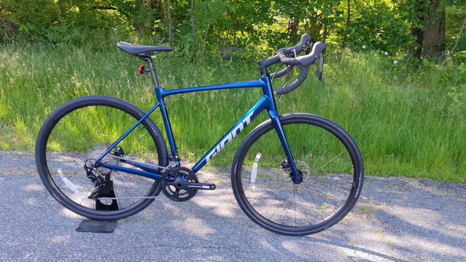 giant-contend-1-5-key-features-explained-string-bike