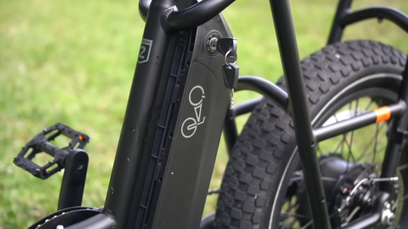 Radrunner 2 vs Radrunner Plus (7 Helpful Differences) - String Bike
