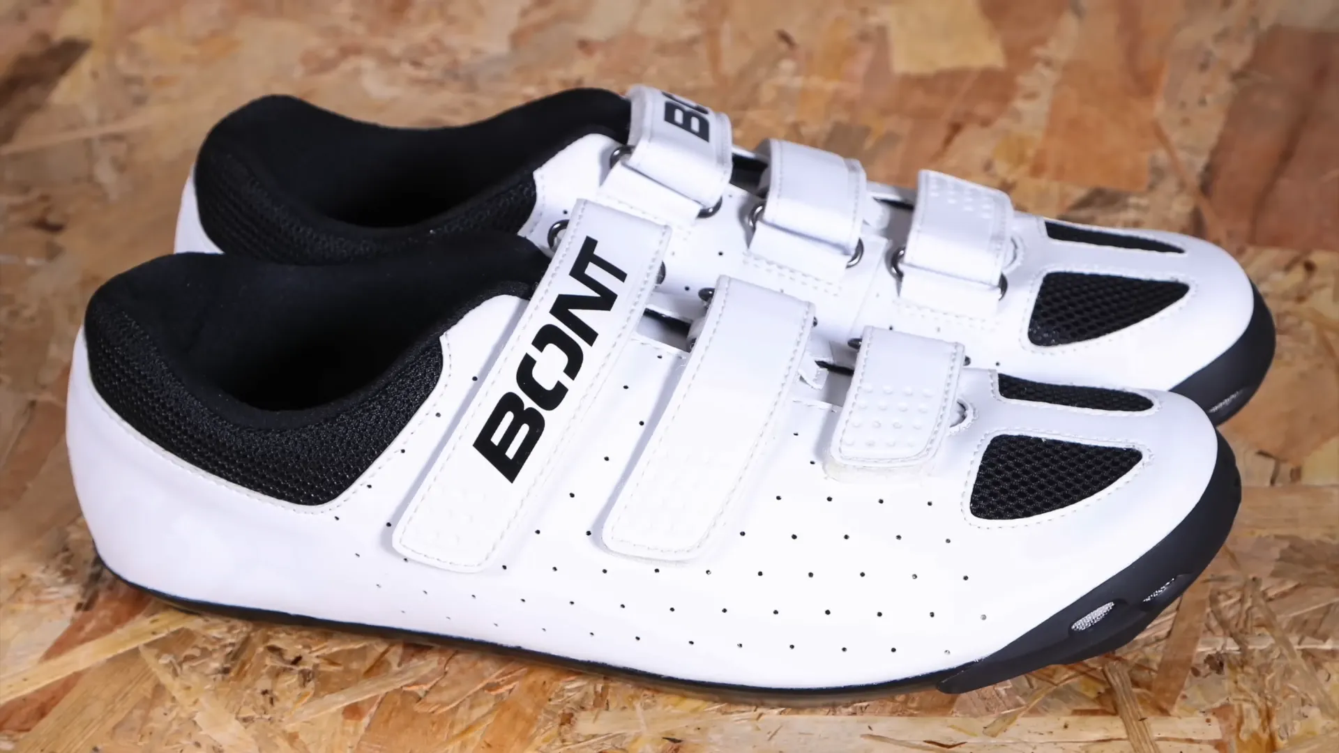 Which Type Of Shoes Are Best For Cycling