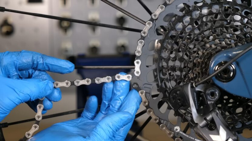 How to put a Bike Chain