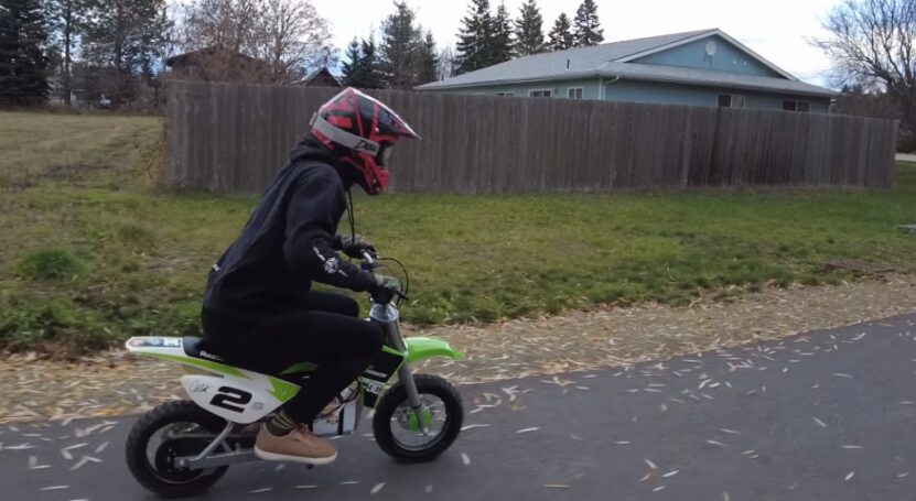 How Fast Does A Razor MX400 Go