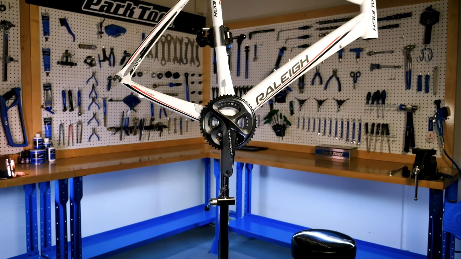 Bike Noise When Pedaling (How To Fix) String Bike