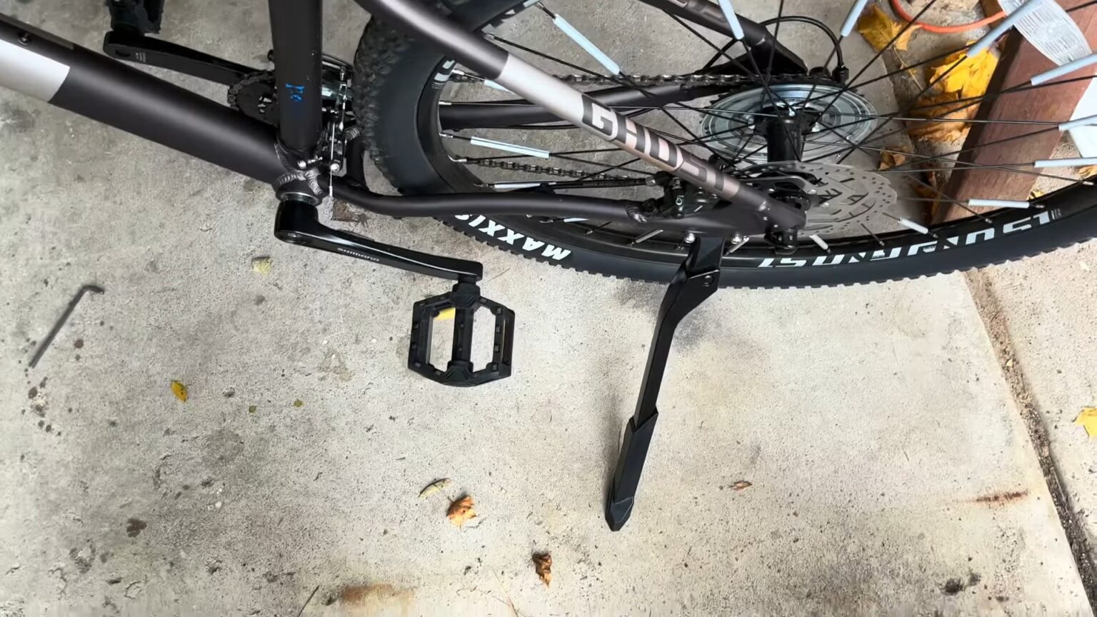 How to Measure for a Bicycle Kickstand Standing Tall