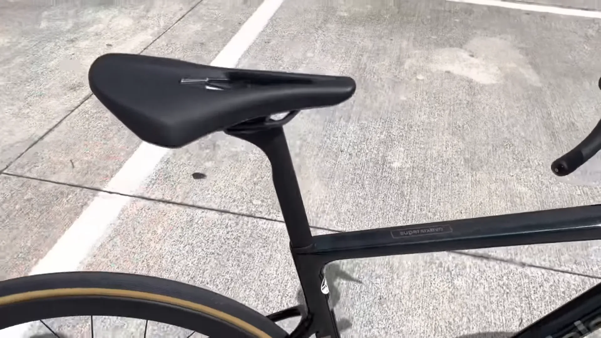 SuperSix EVO hi mod Saddle